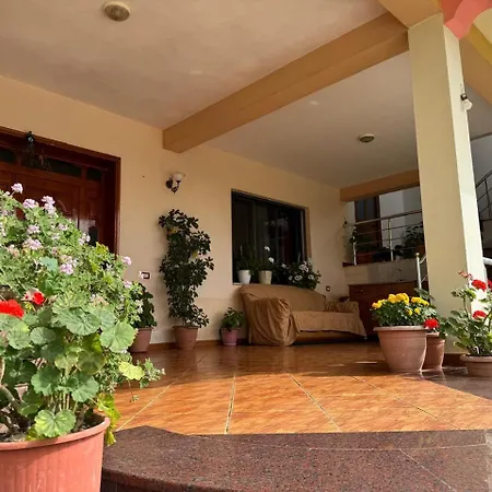 Guest House-vila Ameli Apartmán *