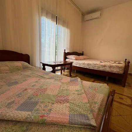 Guest House-vila Ameli Apartment Durres